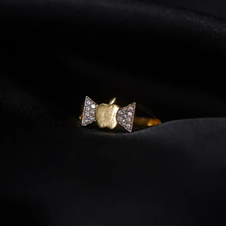 Sweetheart Apple Ring