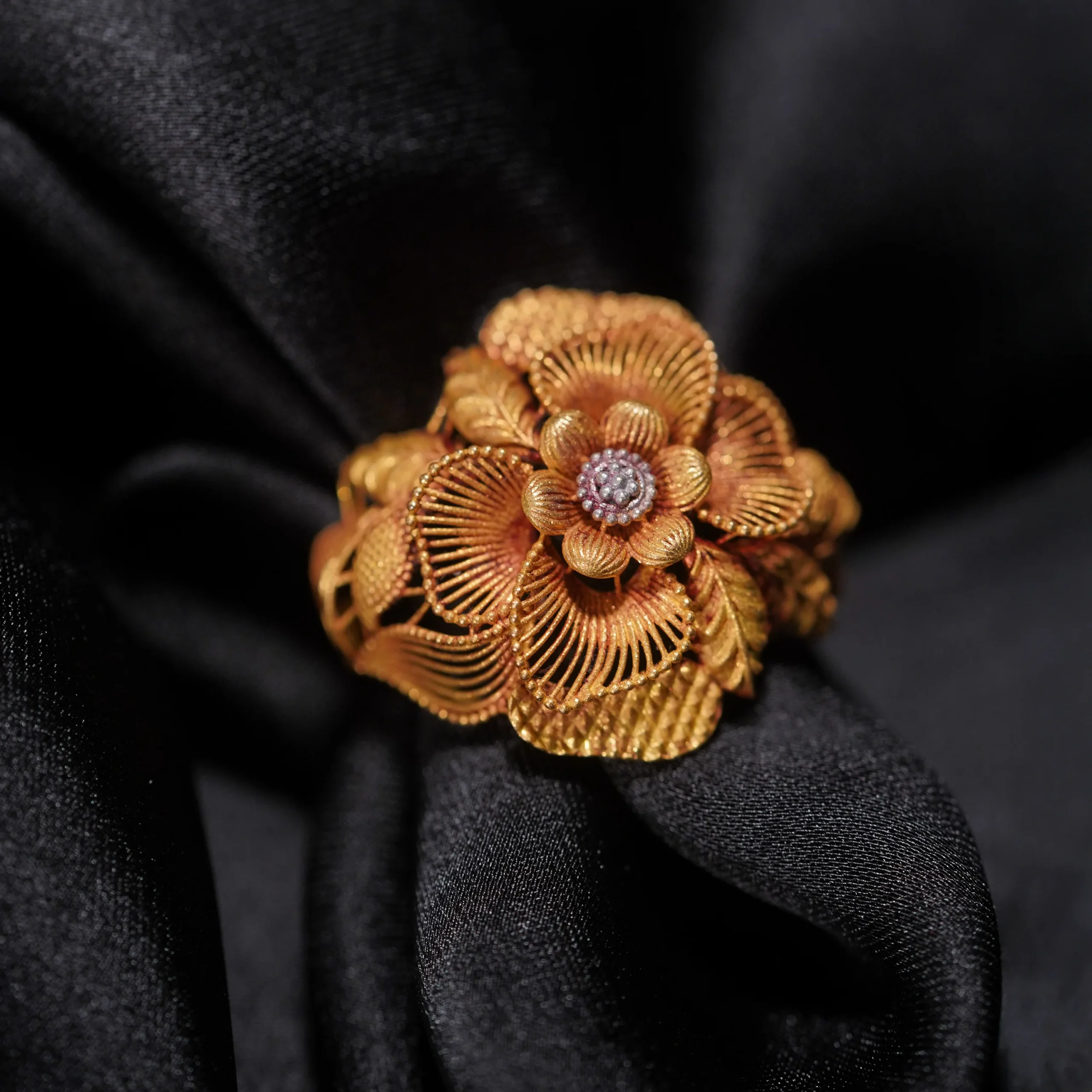 Golden Bloom Filigree Ring