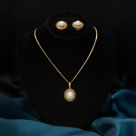 Enchanted Filigree Necklace Set